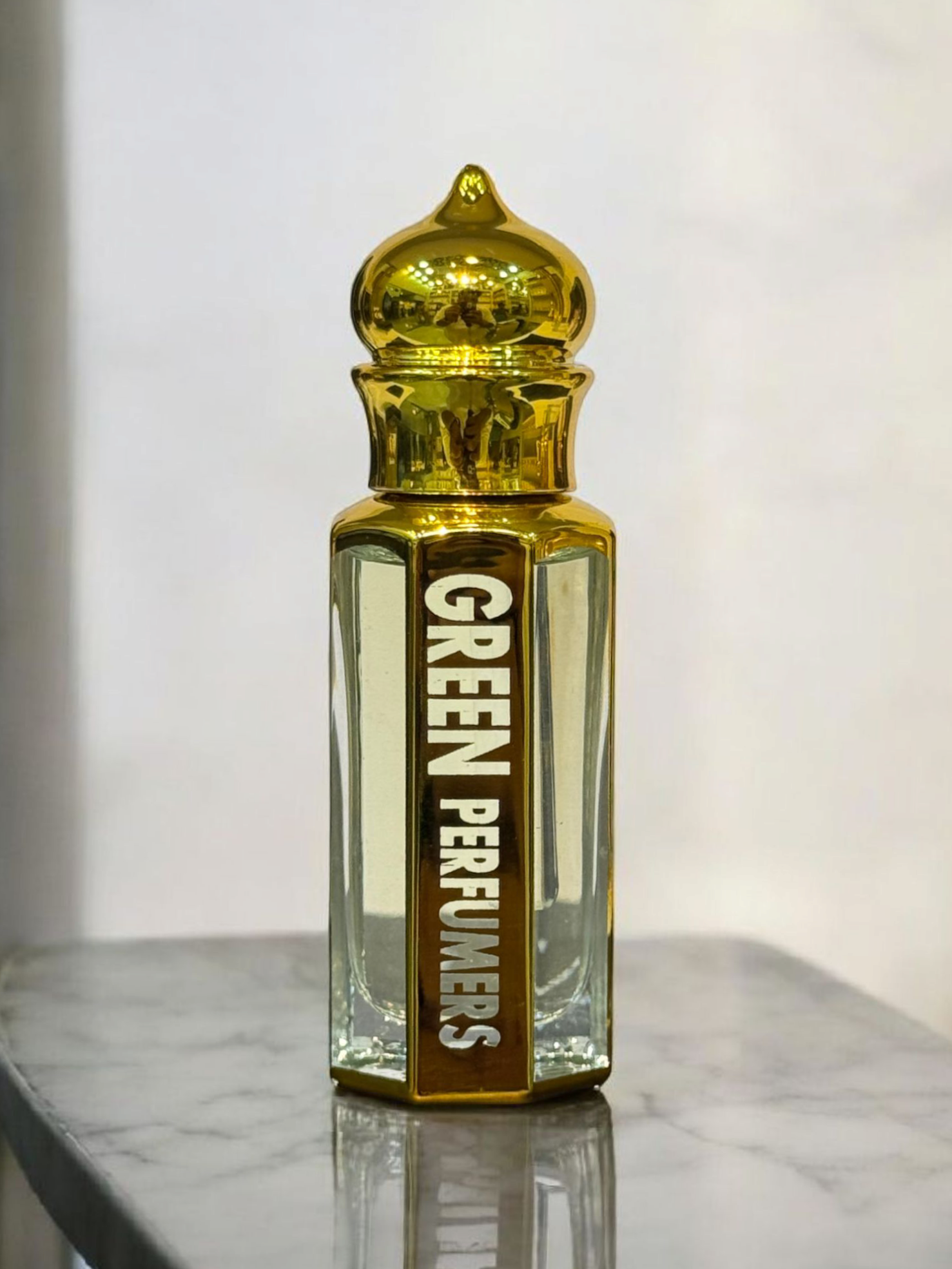 WHITE OUD